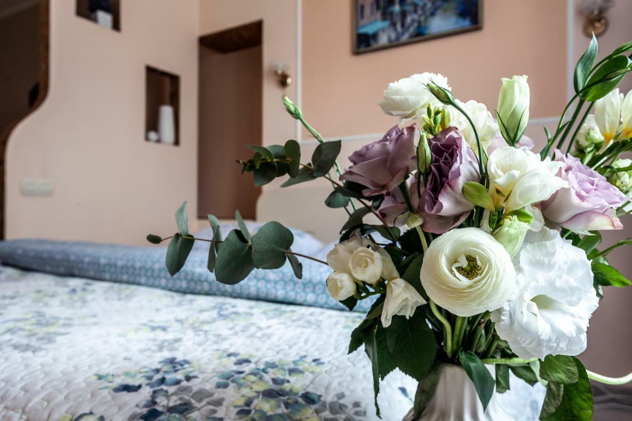 Central Apartments Rynok Λβιβ Εξωτερικό φωτογραφία