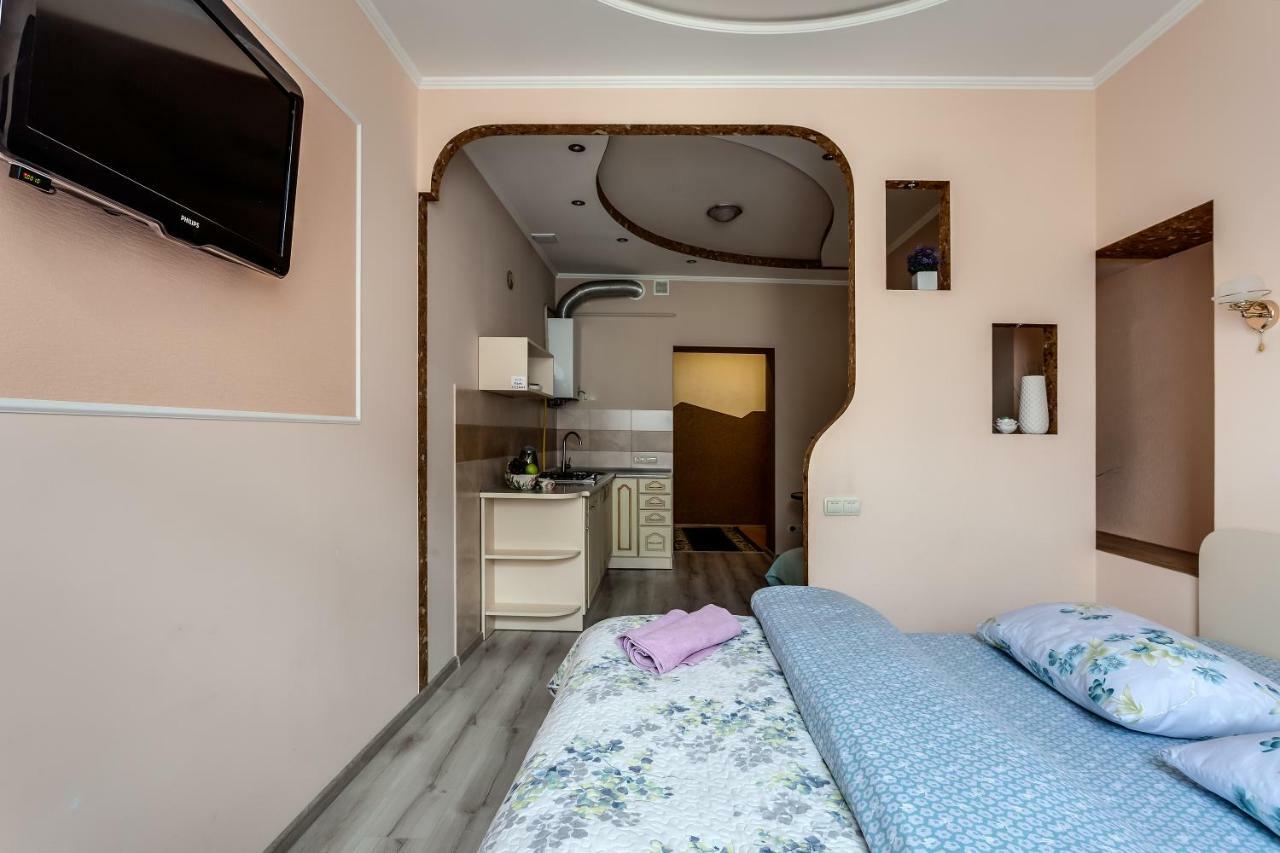 Central Apartments Rynok Λβιβ Εξωτερικό φωτογραφία