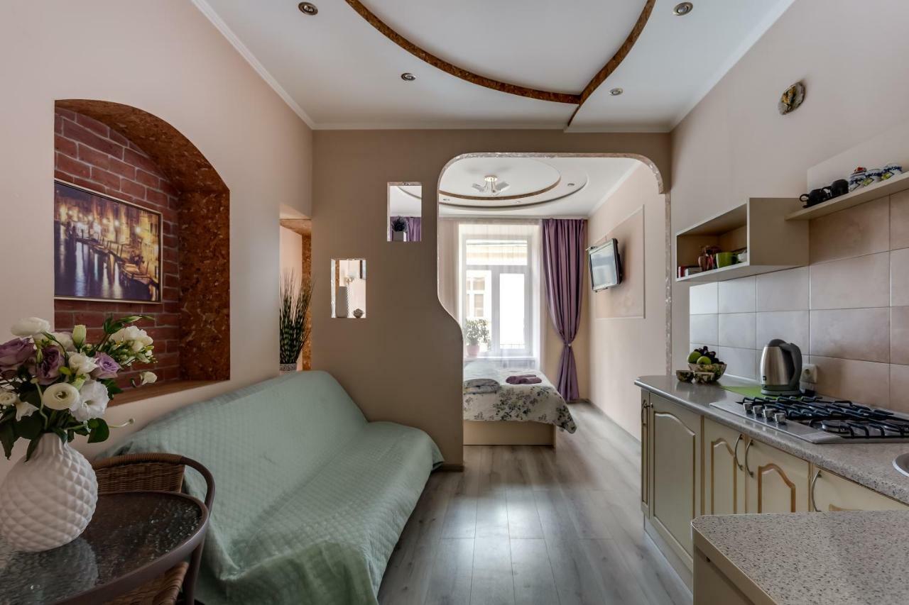 Central Apartments Rynok Λβιβ Εξωτερικό φωτογραφία
