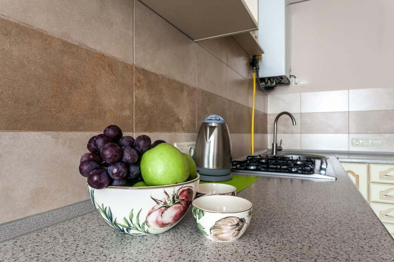Central Apartments Rynok Λβιβ Εξωτερικό φωτογραφία